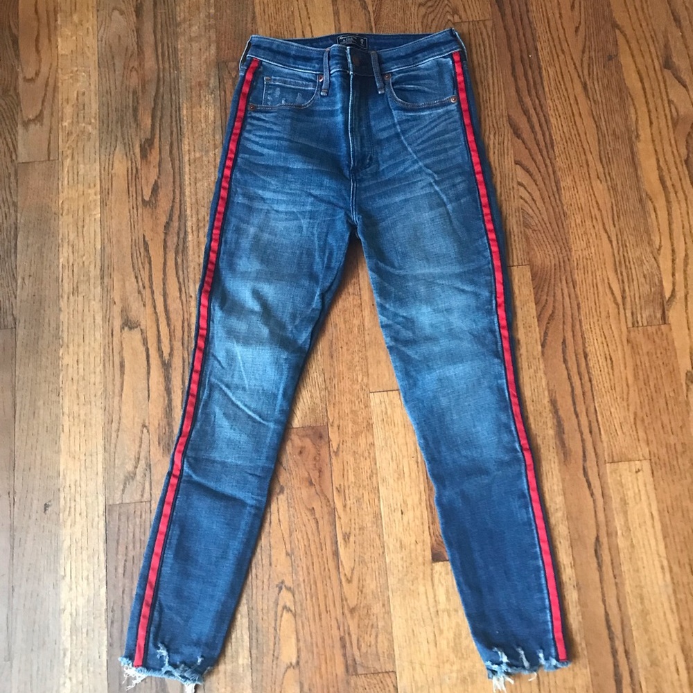 NWOT Abercrombie & Fitch Simone High Rise Ankle